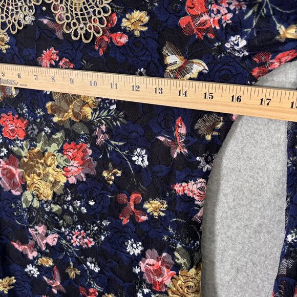 Lace‎ Blouse Medium Pearls Butterflys Gold Crochet Maximalist Victorian Coquette - Picture 9 of 14